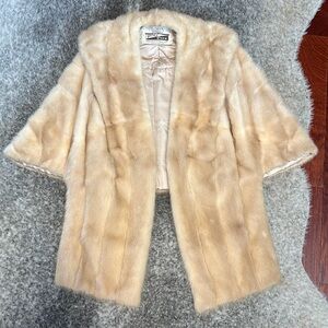 Vintage fur capelet